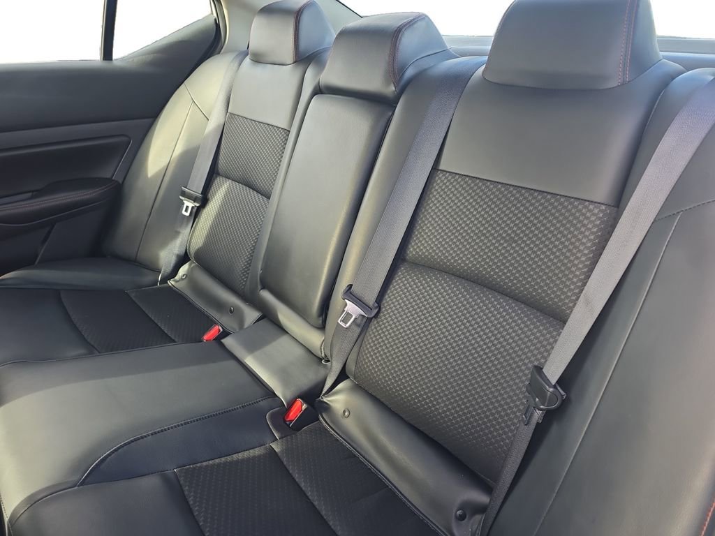 Used 2023 Nissan Altima 2.5 SR image 14