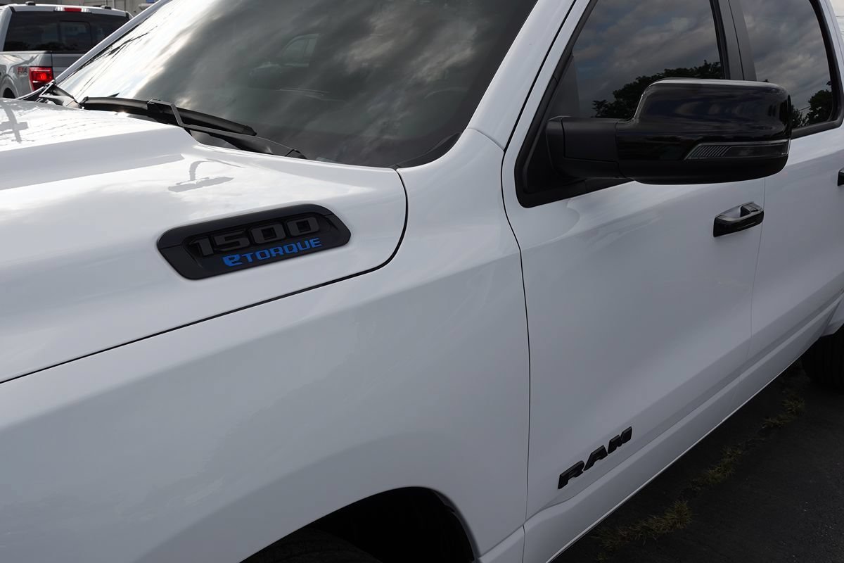 Used 2023 RAM 1500 Big Horn AWD/4WD image 7