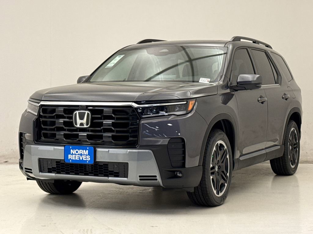 New 2026 Honda Pilot Touring image 2