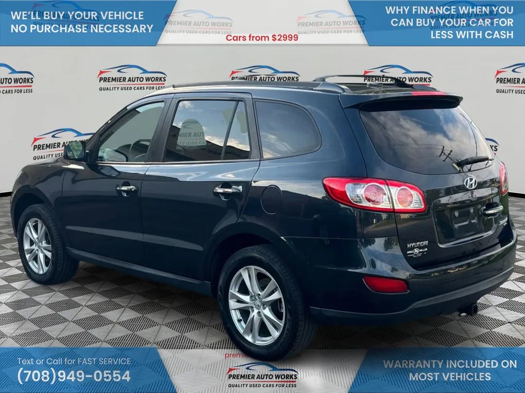 Used 2011 Hyundai Santa Fe Limited image 7