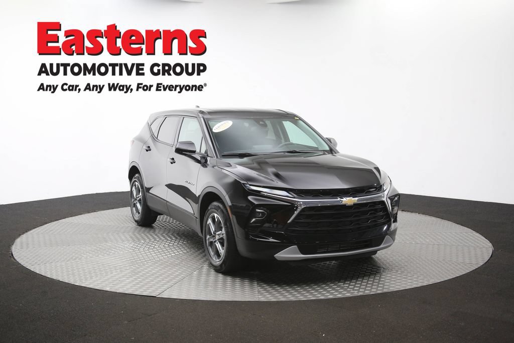 Used 2025 Chevrolet Blazer LT FWD image 54