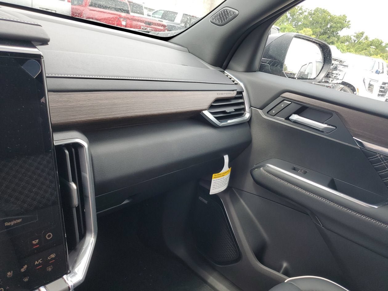 New 2026 GMC Acadia Denali w/ Super Cruise Package FWD image 25