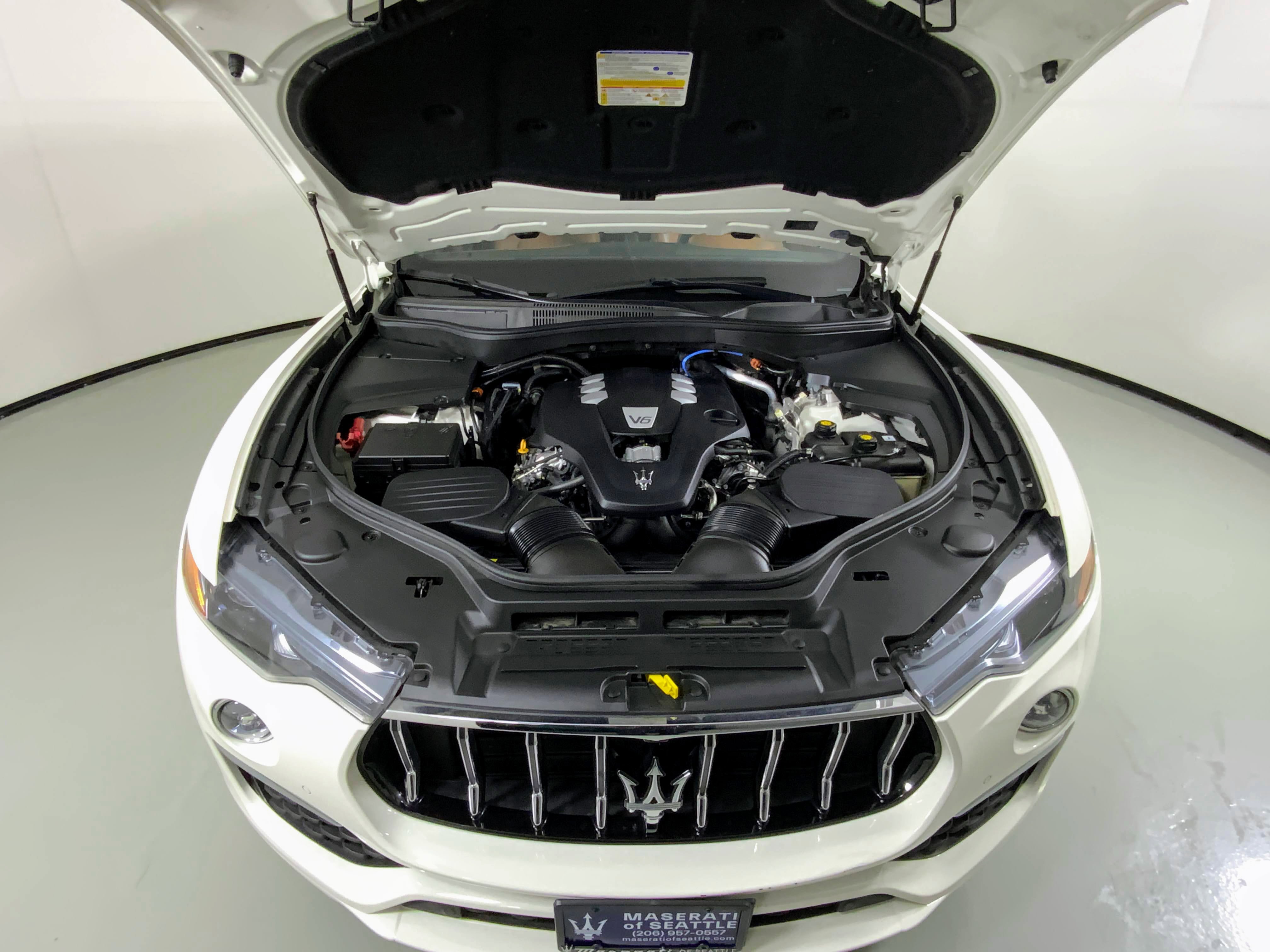 Certified 2022 Maserati Levante GT image 10