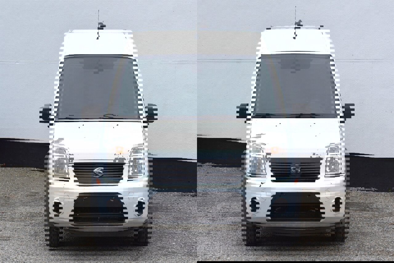 Used 2013 Ford Transit Connect XLT image 7