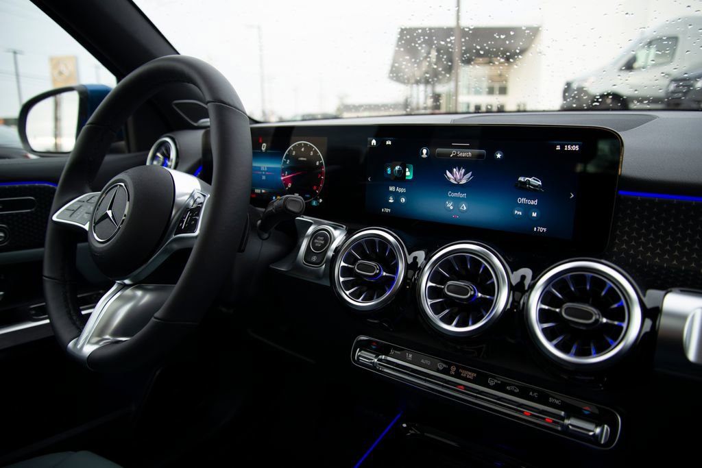 New 2026 Mercedes-Benz GLB 250 4MATIC image 20