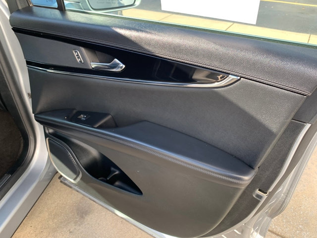 Used 2022 Lincoln Nautilus AWD image 16