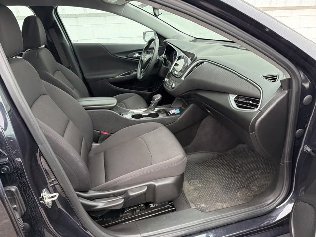 Certified 2023 Chevrolet Malibu LT w/ Driver Confidence Package image 30