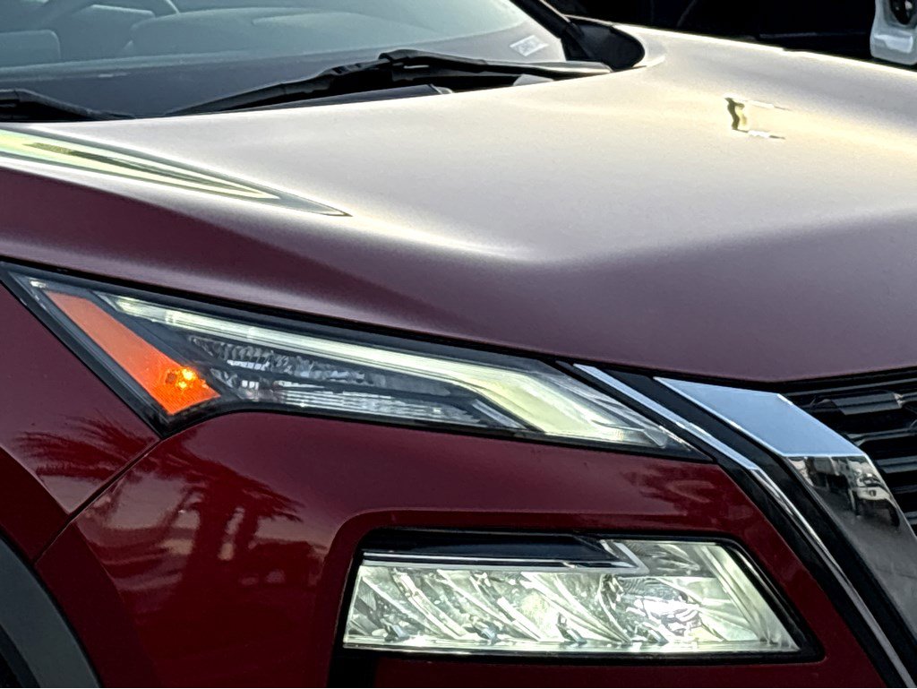 Used 2023 Nissan Rogue SV image 20