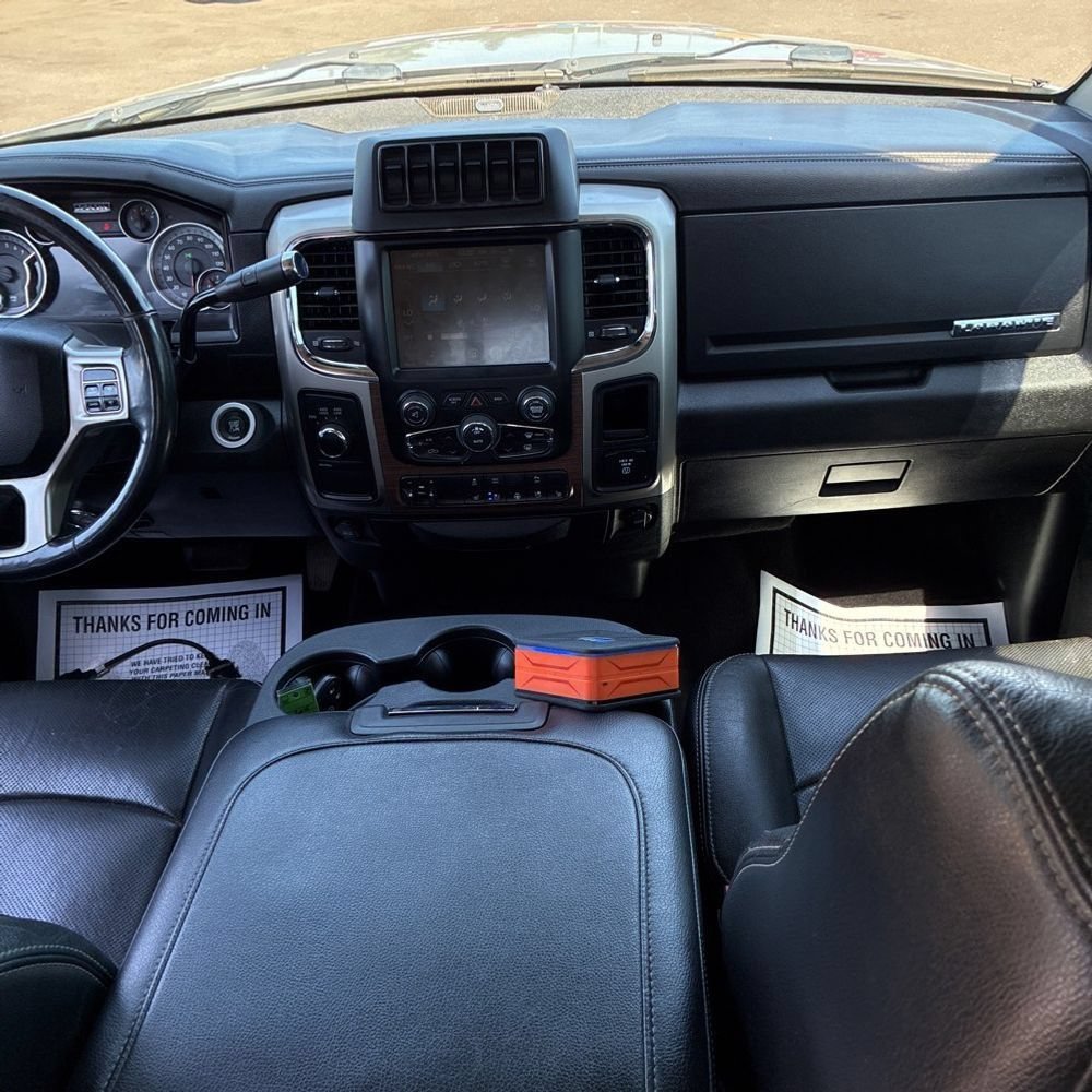 Used 2015 RAM 2500 Laramie AWD/4WD image 17