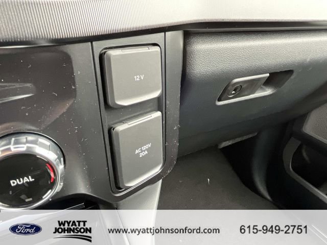 New 2026 Ford F250 Platinum w/ Tremor Off-Road Package image 32