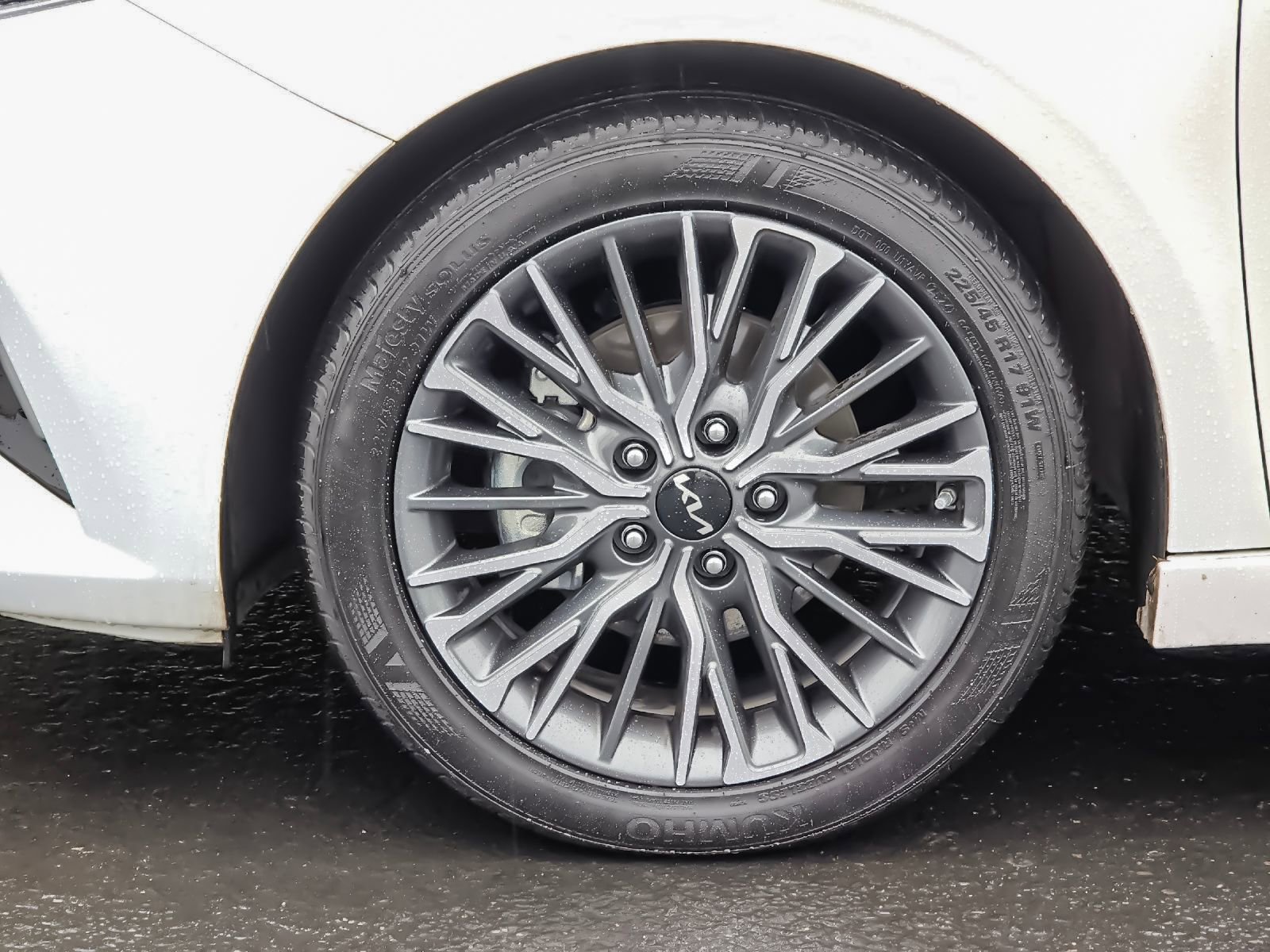 Used 2024 Kia Forte GT-Line image 25