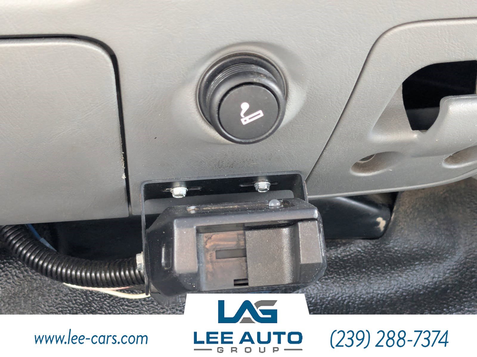 Used 2005 Ford F350 XL image 24