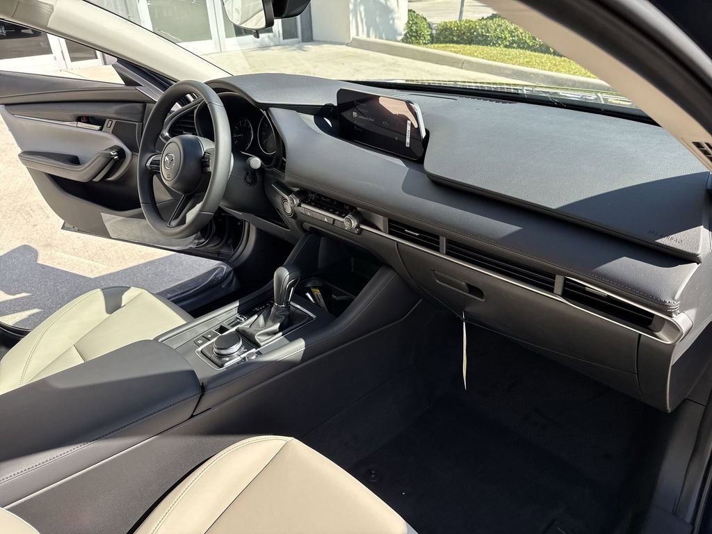 New 2026 MAZDA MAZDA3 2.5 S Sedan w/ Preferred Pkg FWD image 32