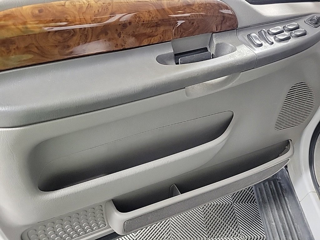 Used 2001 Ford F350 XL image 15