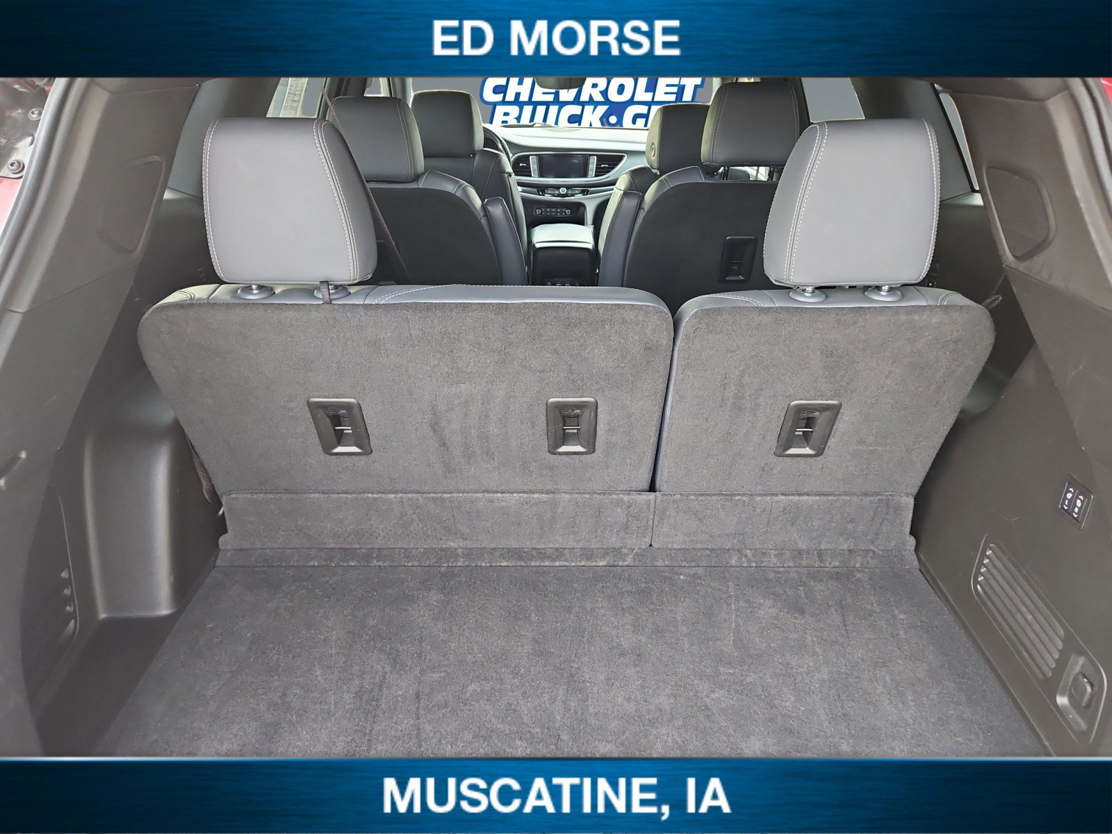 Used 2024 Buick Enclave Premium image 18