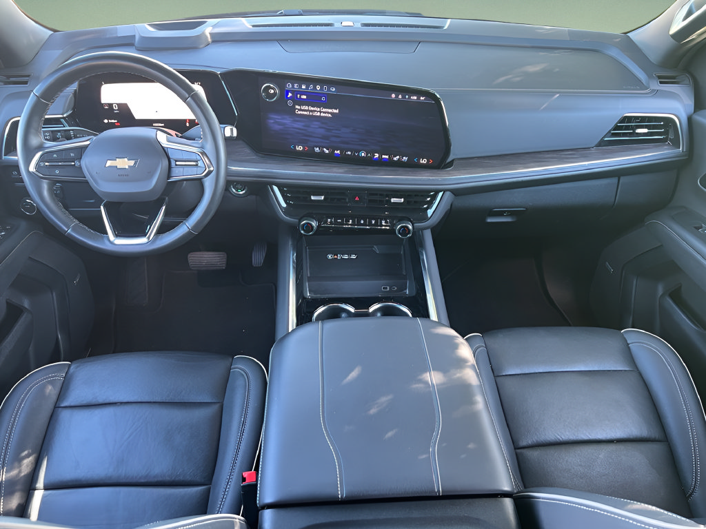 Used 2025 Chevrolet Tahoe Premier RWD image 17