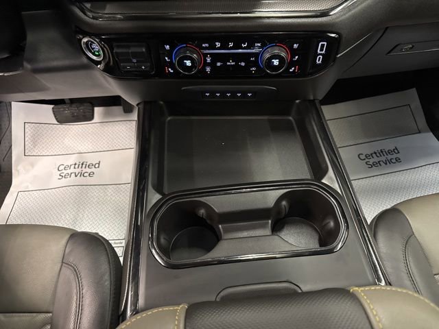 Used 2024 Chevrolet Silverado 2500 ZR2 w/ Technology Package image 17