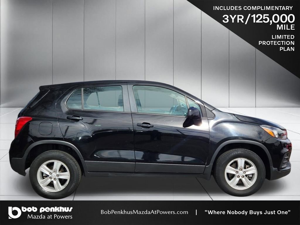 Used 2020 Chevrolet Trax LS AWD/4WD image 24