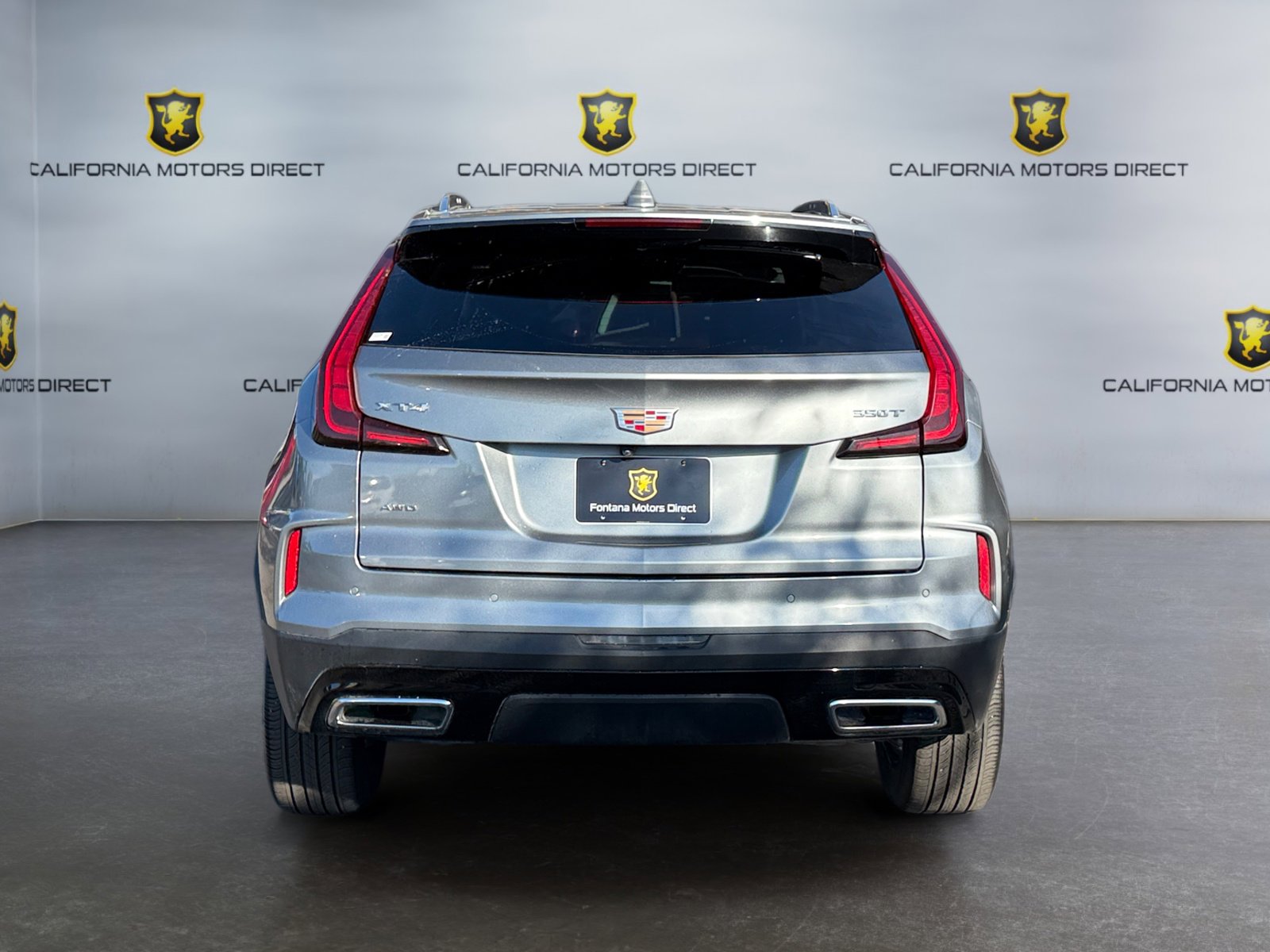 Used 2024 Cadillac XT4 Premium Luxury image 4