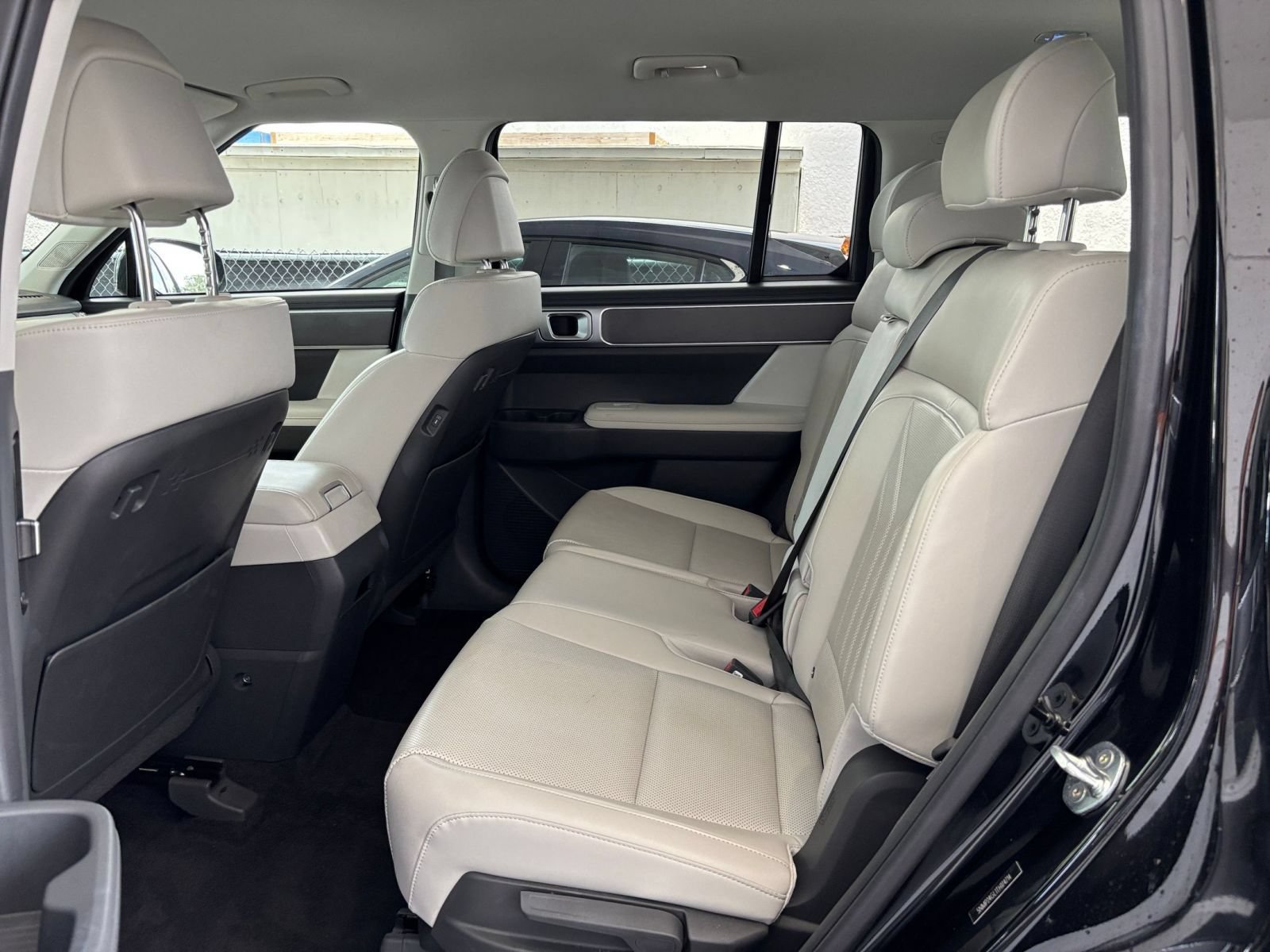 Used 2026 Hyundai Santa Fe SEL FWD image 27