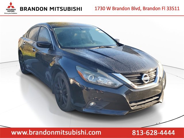 Used 2017 Nissan Altima 2.5 SR w/ Midnight Edition Package