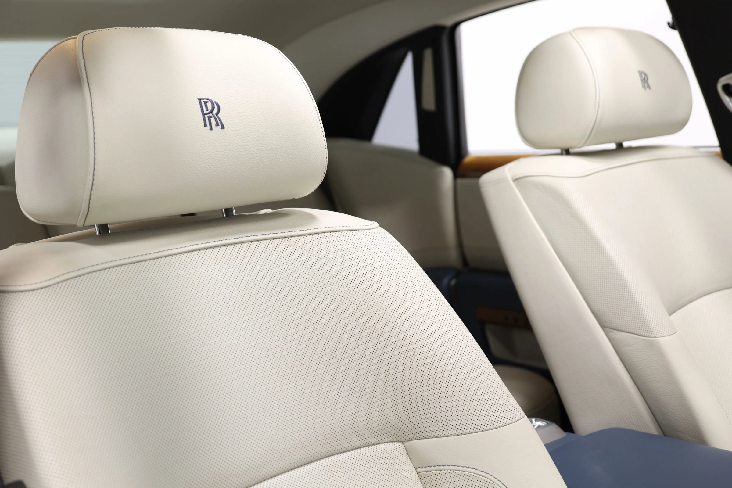 Used 2011 Rolls-Royce Ghost image 89