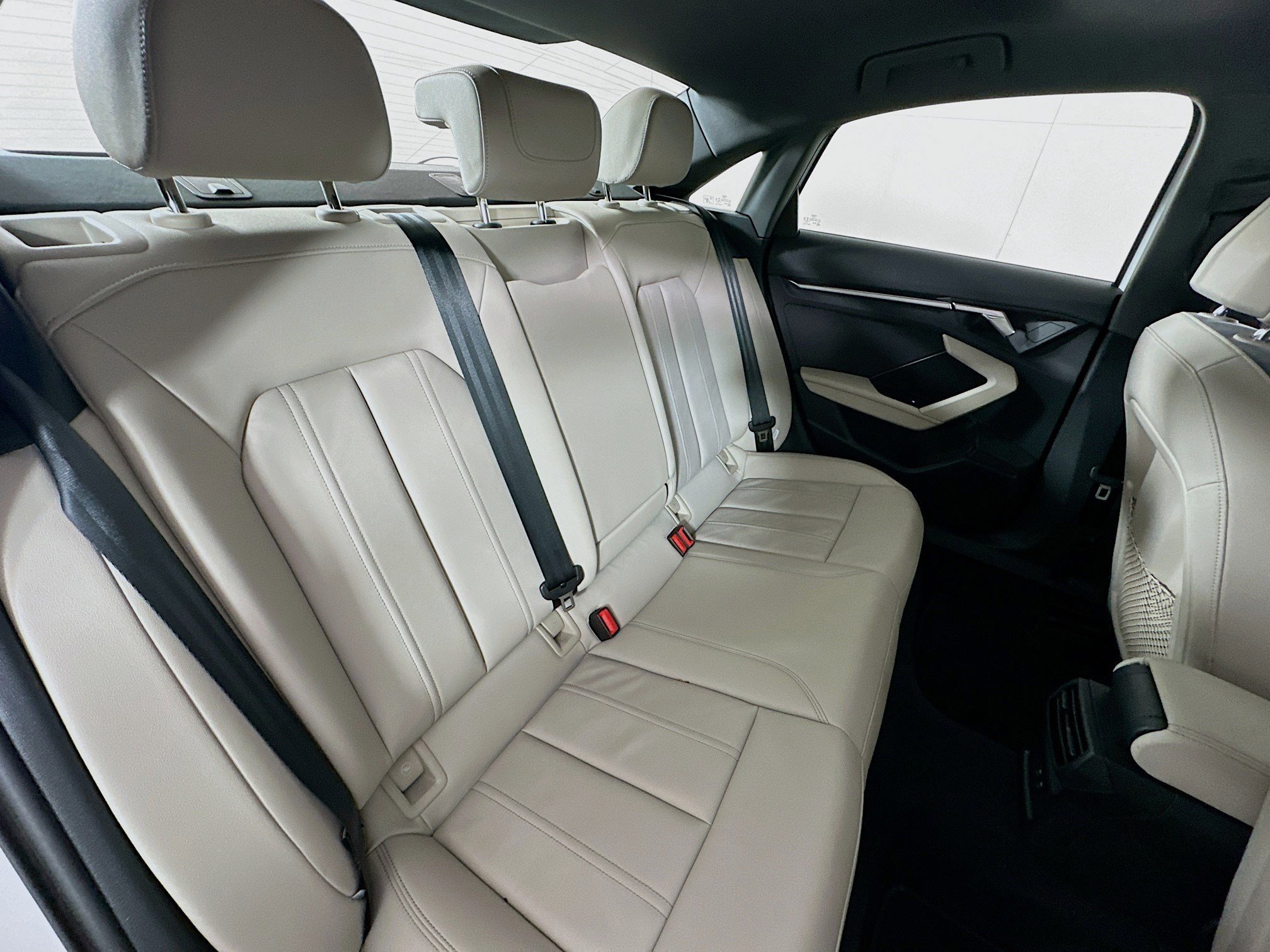 Used 2023 Audi A3 2.0T Premium w/ Convenience Package image 28