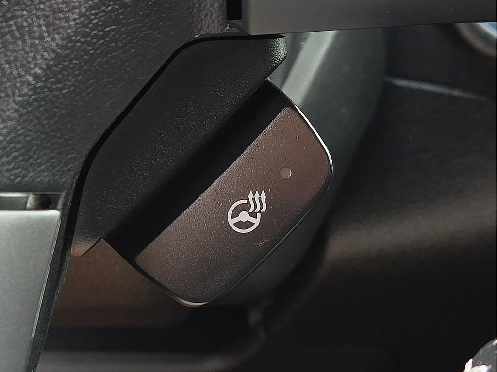 Used 2017 Subaru Forester 2.5i Touring image 17