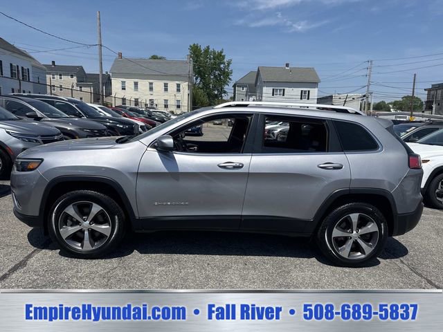 Used 2019 Jeep Cherokee Limited AWD/4WD image 10