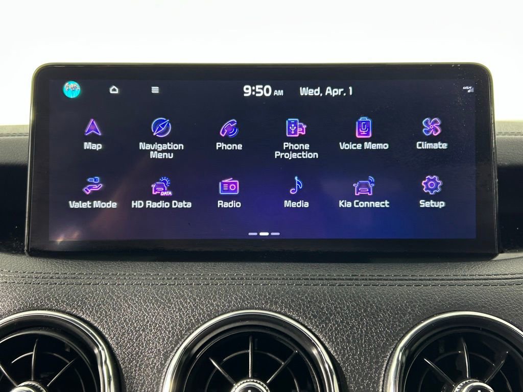 Used 2023 Kia Stinger GT-Line w/ Sun & Sound Package image 18