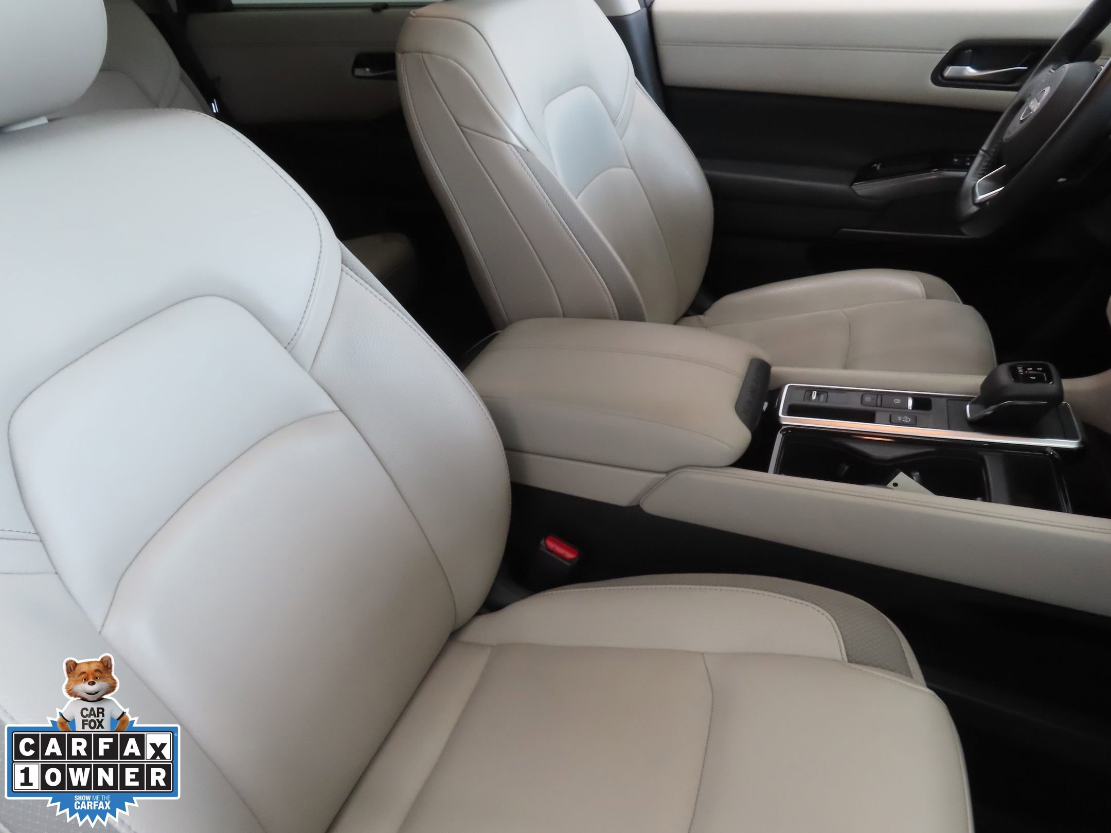 Used 2023 Nissan Pathfinder SL w/ SL Premium Package FWD image 30