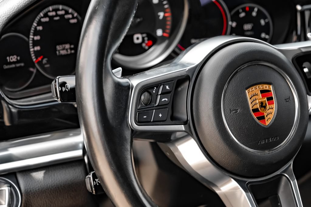 Used 2018 Porsche Panamera 4 AWD/4WD image 15