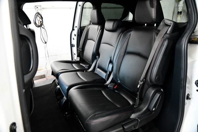 Used 2023 Honda Odyssey Sport image 4