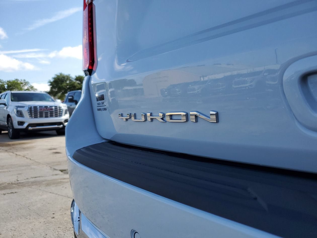 New 2026 GMC Yukon XL Denali w/ Denali Reserve Package AWD/4WD image 8