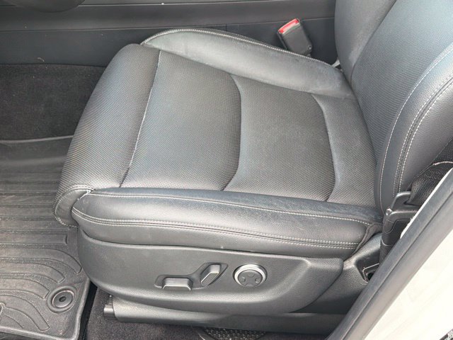 Used 2024 Genesis GV70 2.5T w/ Select Package AWD/4WD image 23