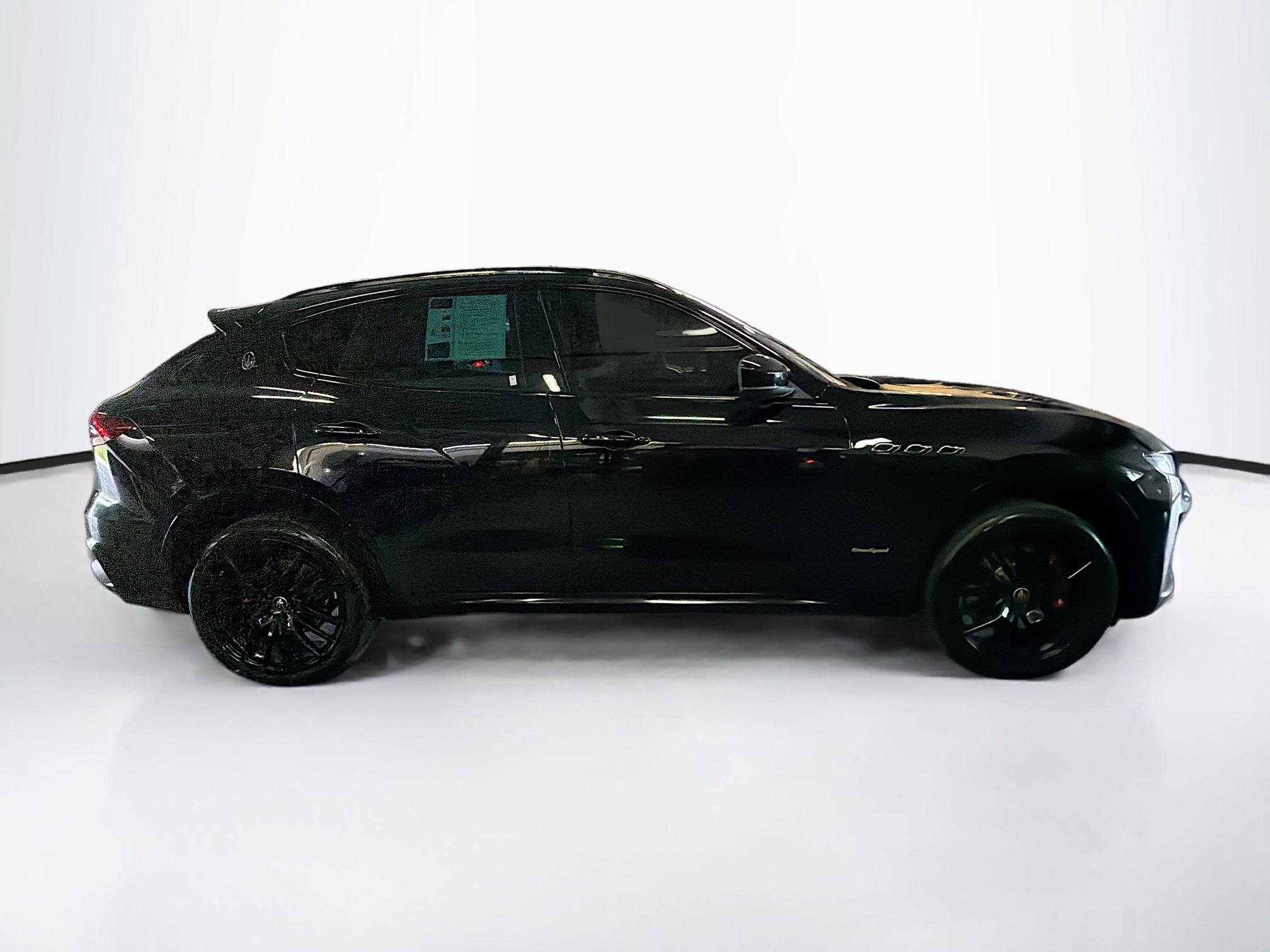 Used 2019 Maserati Levante S GranSport AWD/4WD image 10