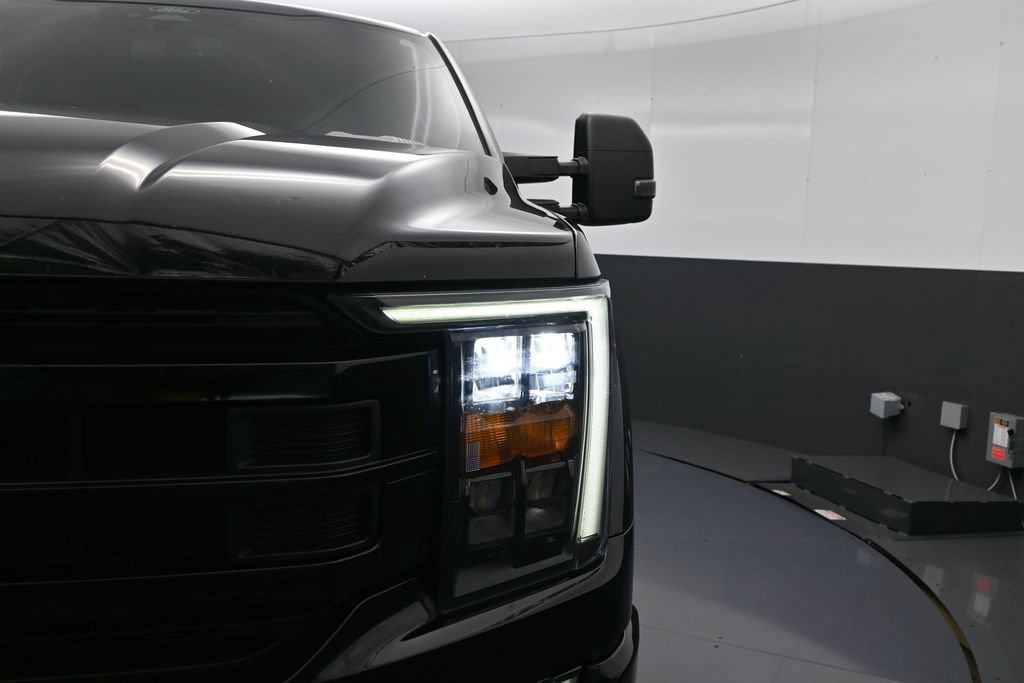 Used 2022 Ford F150 XLT w/ Equipment Group 302A High AWD/4WD image 11