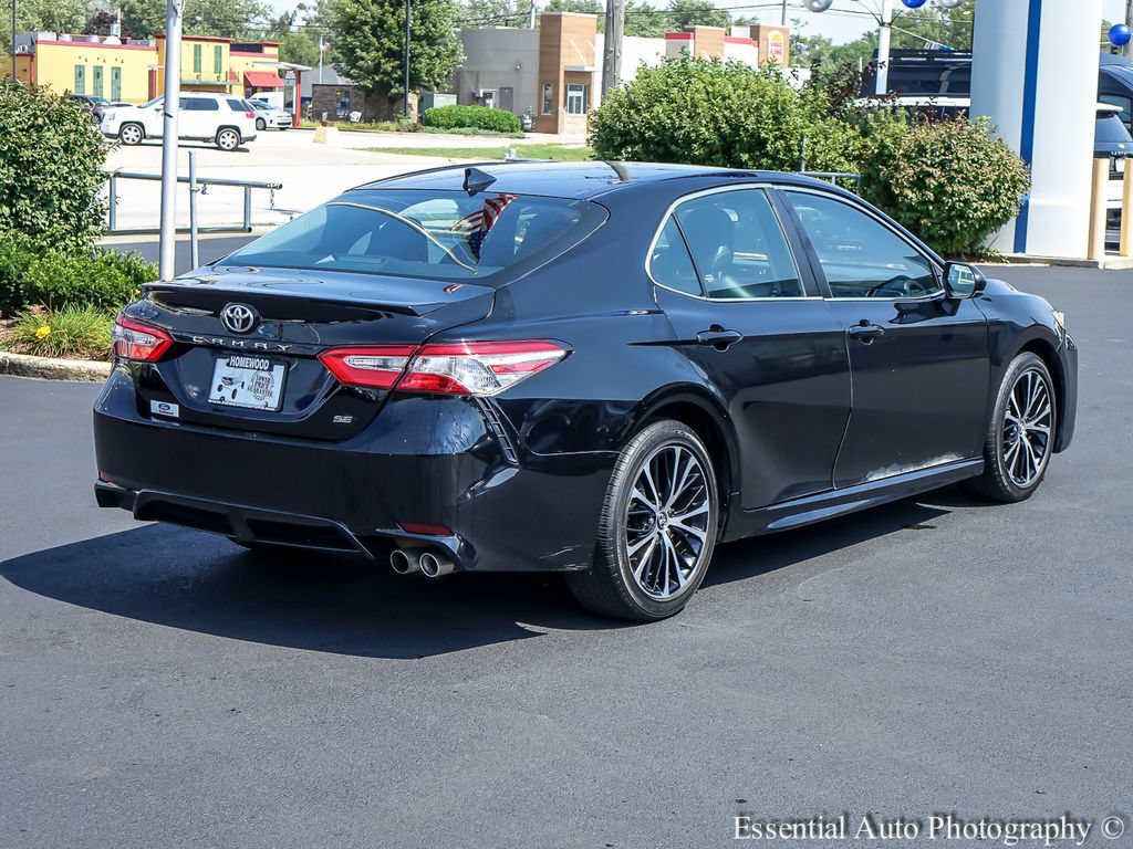 Used 2020 Toyota Camry SE FWD image 7