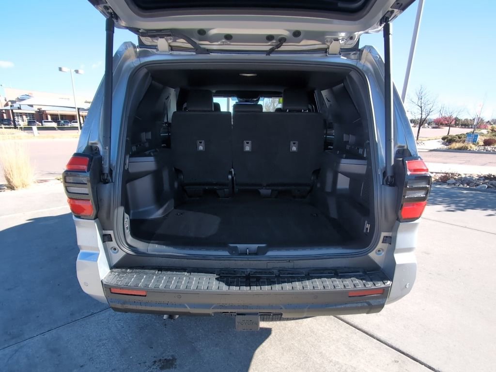 Used 2025 Toyota 4Runner TRD Off-Road Premium AWD/4WD image 27