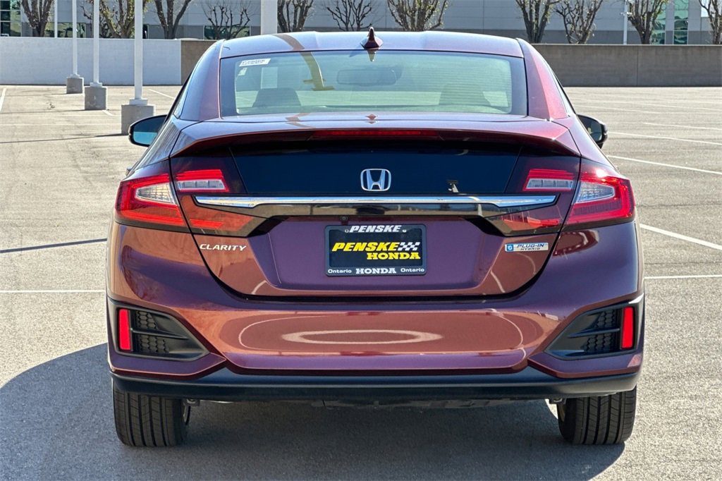 Certified 2021 Honda Clarity Plug-In Hybrid image 5