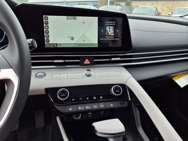 New 2025 Hyundai Elantra Limited FWD image 20