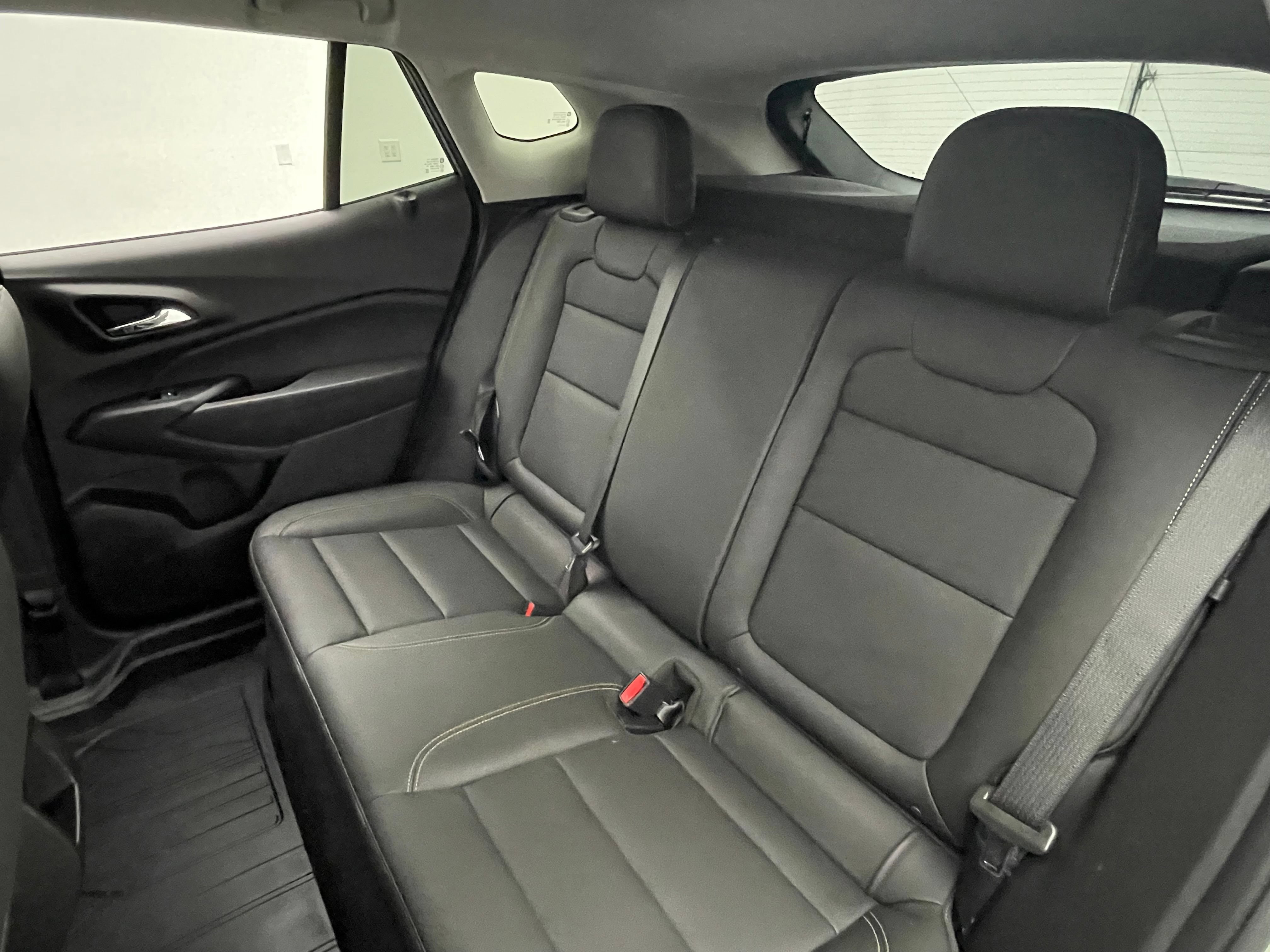 Used 2024 Chevrolet Trax ACTIV w/ Driver Confidence Package FWD image 39