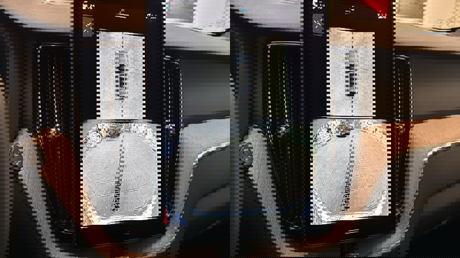 New 2026 Volvo XC60 T8 Plus w/ Protection Package Premier image 18