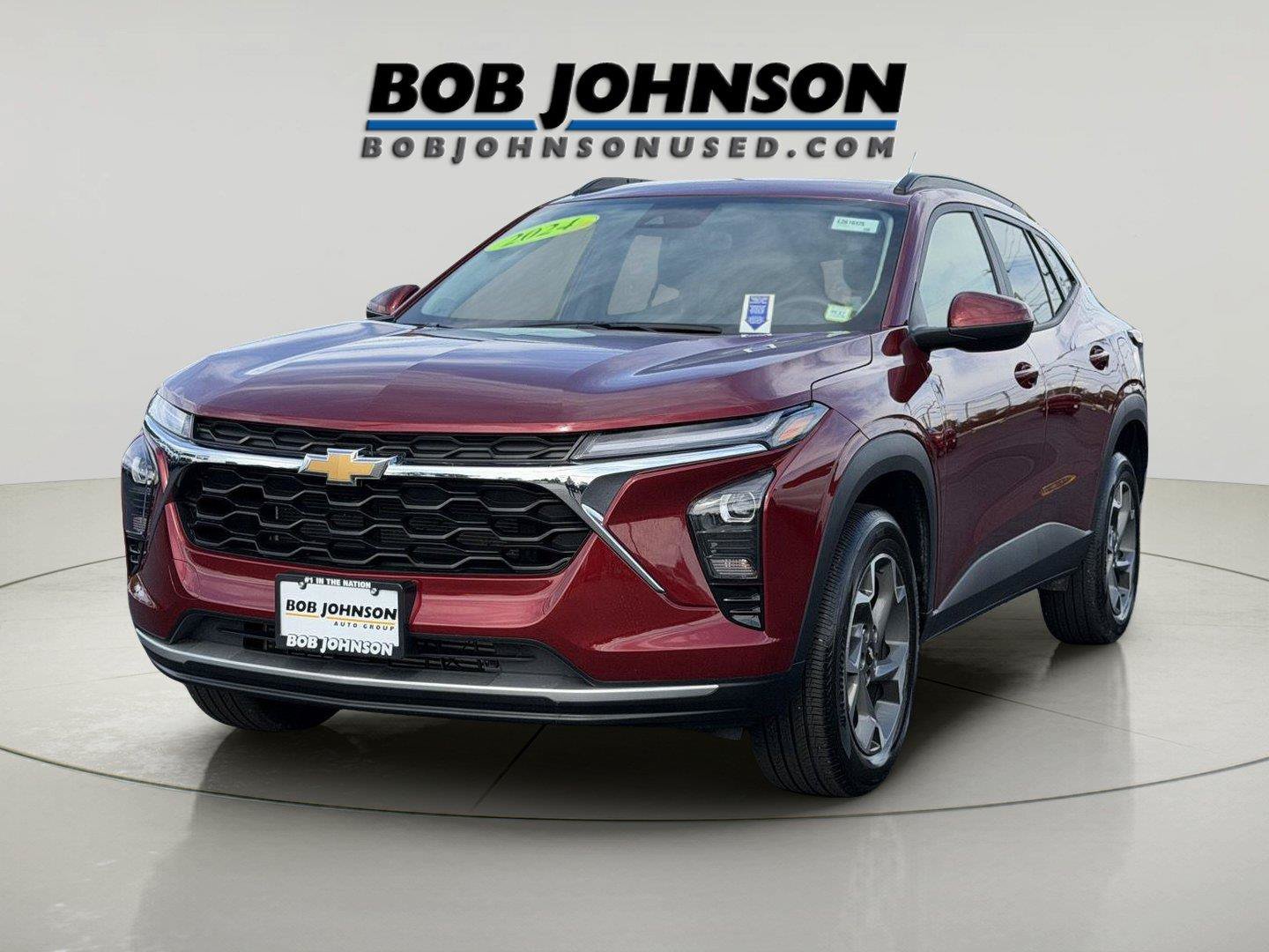 Used 2024 Chevrolet Trax LT w/ Driver Confidence Package FWD image 4