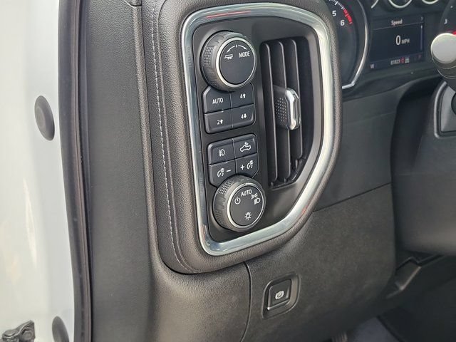 Used 2021 Chevrolet Silverado 1500 LT Trail Boss w/ Convenience Package II AWD/4WD image 19