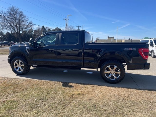 Used 2023 Ford F150 XLT w/ Trailer Tow Package image 10