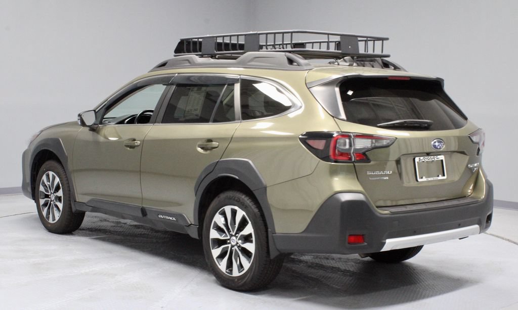 Used 2024 Subaru Outback Limited XT AWD/4WD image 11