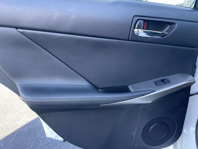 Used 2016 Lexus IS 350 w/ F Sport Package RWD image 11