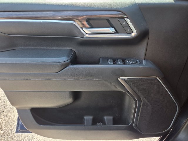 Used 2023 Chevrolet Silverado 1500 RST AWD/4WD image 27