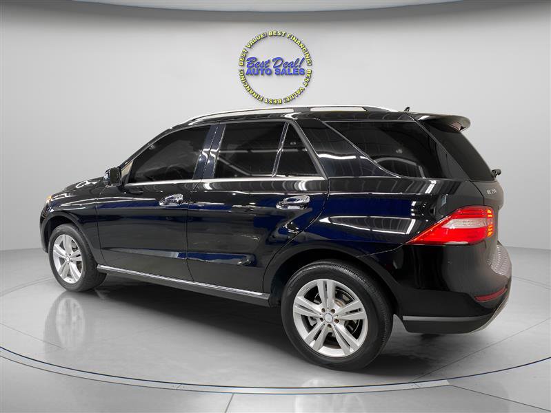 Used 2015 Mercedes-Benz ML 250 BlueTEC 4MATIC image 4